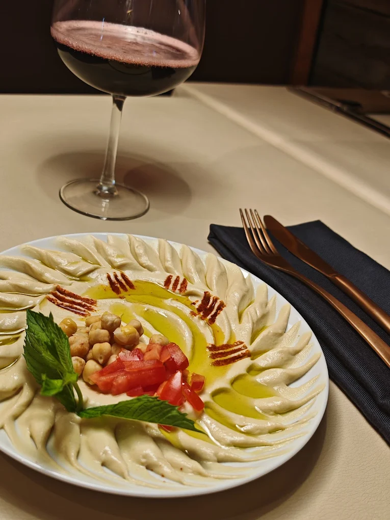 Restaurant Impression 4